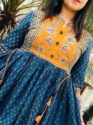 Charmee Blue Reyon New Party Wear Fashionable Kurti For Women Wear D1 party wear kurtis