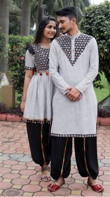 Dholida Men Khadi Cotton Tread Work Dhoti And Kedia  D3 NAVRATRI