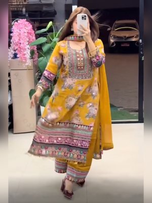 Falak   Heavy Fancy Plazo  Piar With Dupatta Set KURTIES