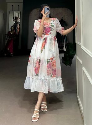 GULAABO LONG WESTERN FLORAL FROCK WESTERN WEAR