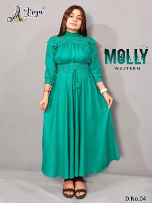 Molly Reyon Cotton Smoke work D4
