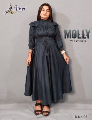 Molly Reyon Cotton Smoke work D5