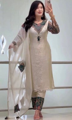 Nakshtra Kurti Suit Set with Dupatta Set  party wear kurtis