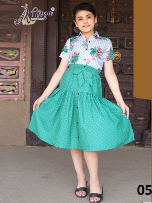 VINA POLY REYON WESTERN STYLE TOP AND SKRIT D5